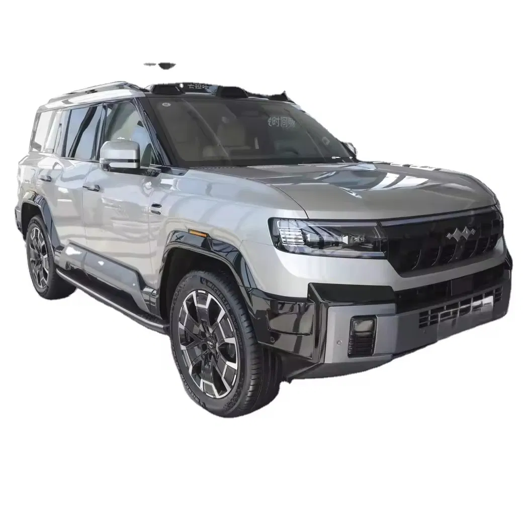 BYD Denza B8 / Fangchengbao Bao 8 RHD — подключаемый гибридный кроссовер из Китая