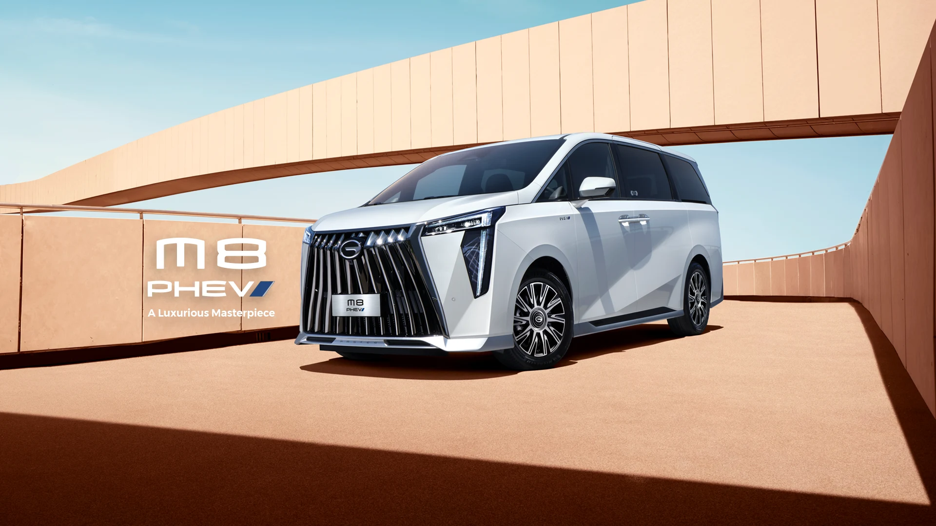 GAC Trumpchi M8 PHEV RHD 7-Seat — подключаемый гибридный минивэн из Китая